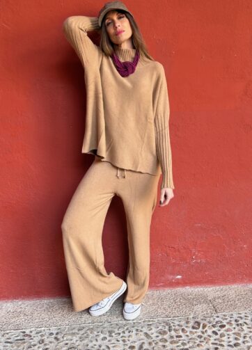 Conjunto punto MARCIA camel