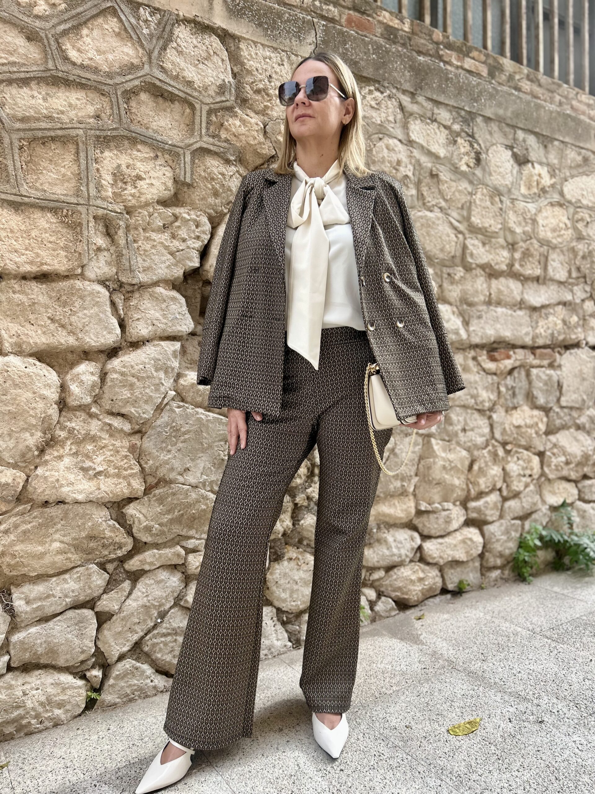 Traje MILAGROS - Imagen 3